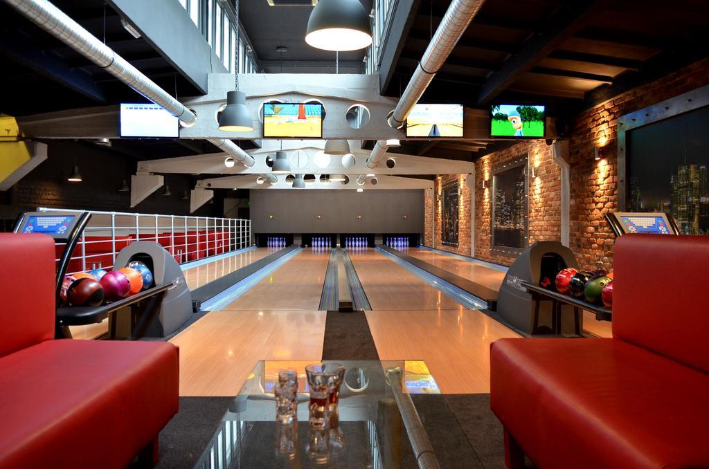 Hotel Malinowski Business Gliwice Buitenkant foto